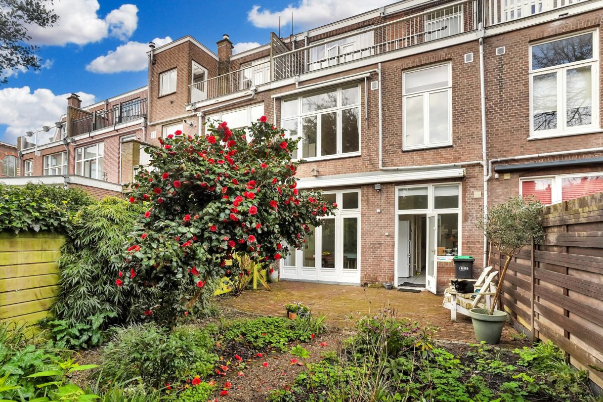 Te huur: Foto Woonhuis aan de Van Boetzelaerlaan 37 in 's-Gravenhage