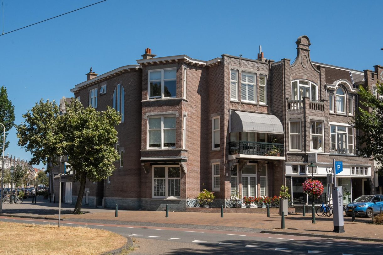Te koop: Foto Appartement aan de Van Boetzelaerlaan 135 in 's-Gravenhage