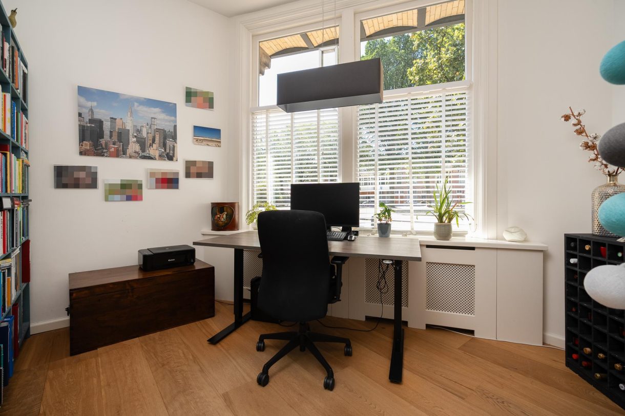 Te koop: Foto Appartement aan de Van Boetzelaerlaan 135 in 's-Gravenhage