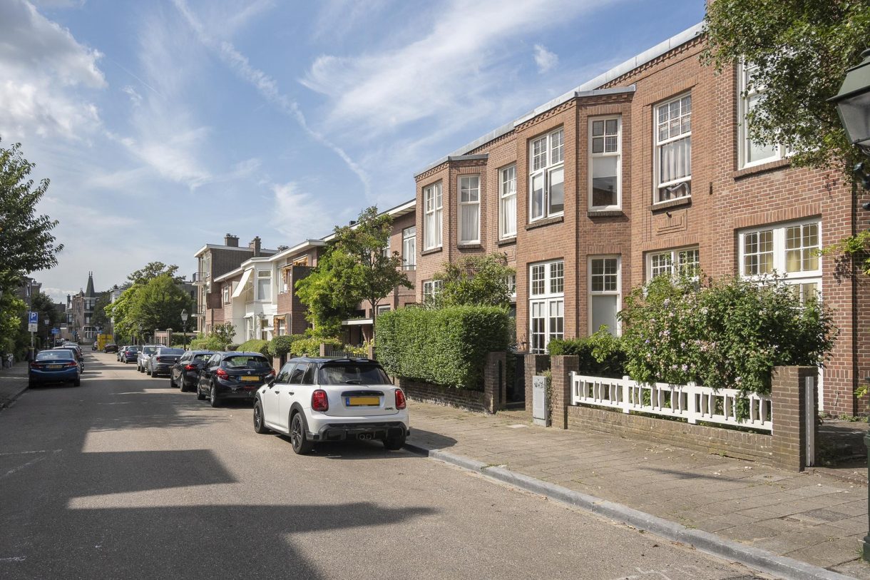 Te koop: Foto Woonhuis aan de Van Aerssenstraat 27 in 's-Gravenhage