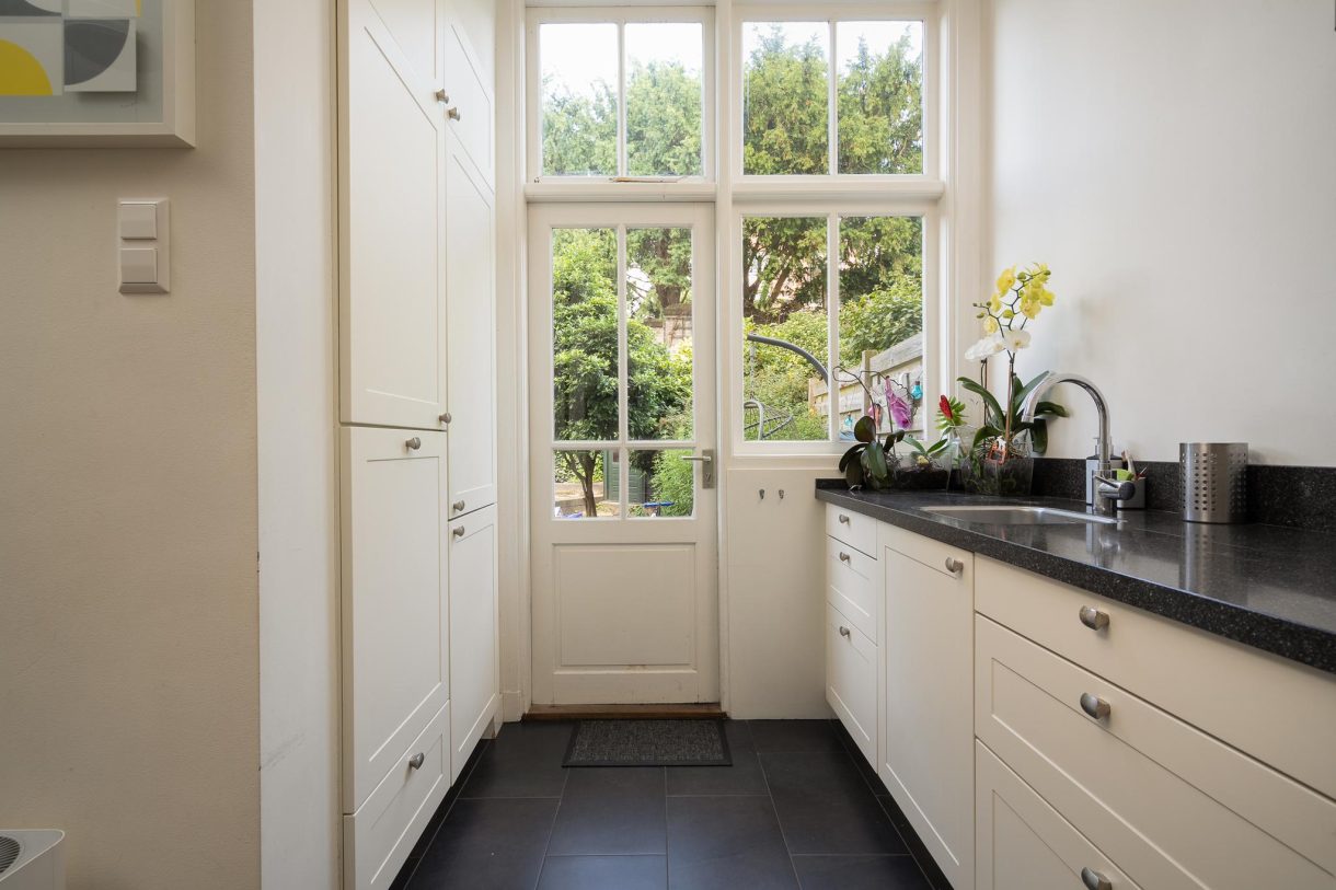 Te koop: Foto Woonhuis aan de Van Aerssenstraat 27 in 's-Gravenhage