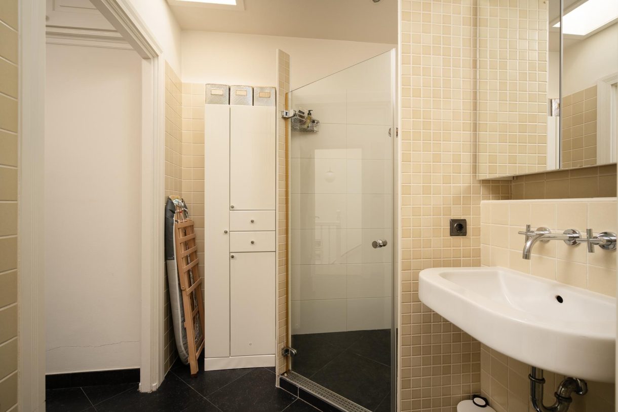 Te koop: Foto Woonhuis aan de Van Aerssenstraat 27 in 's-Gravenhage