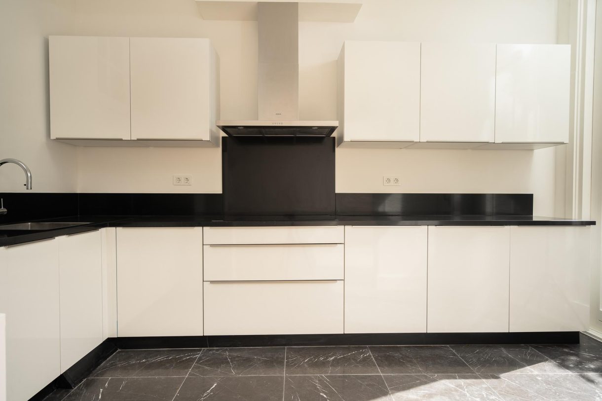 Te huur: Foto Woonhuis aan de Gevers Deynootweg 143 in 's-Gravenhage