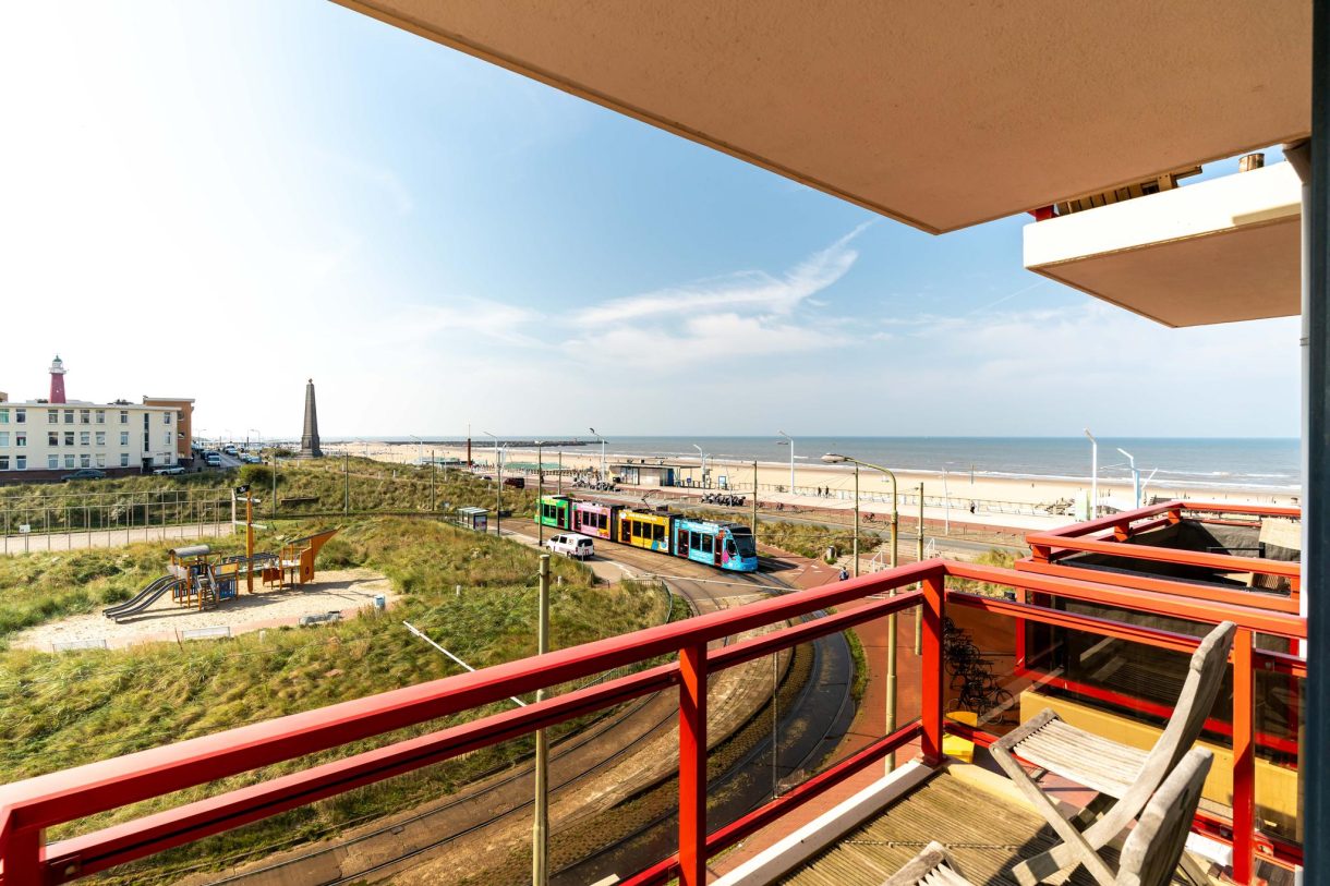 Te koop: Foto Appartement aan de Zeeruststraat 100 in 's-Gravenhage