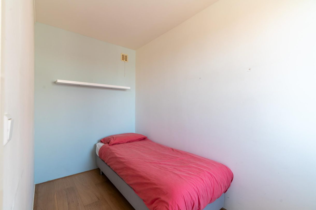 Te koop: Foto Appartement aan de Zeeruststraat 100 in 's-Gravenhage
