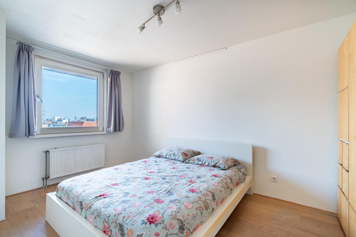 Te koop: Foto Appartement aan de Zeeruststraat 100 in 's-Gravenhage