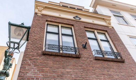 Te koop of huur: Foto Woonhuis aan de Casuariestraat 55 in 's-Gravenhage