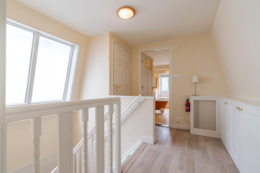 Te huur: Foto Woonhuis aan de Casuariestraat 55 in 's-Gravenhage