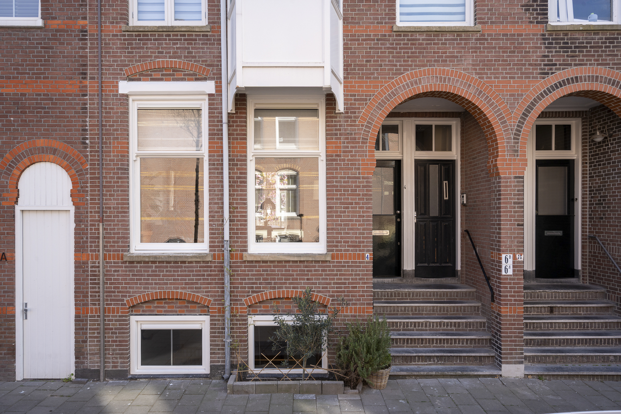 koop  's-Gravenhage  Amsterdamsestraat 4 – Foto