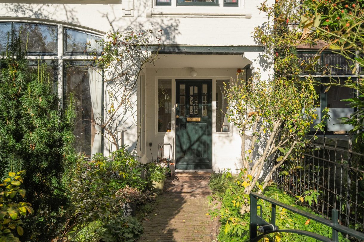 Te huur: Foto Woonhuis aan de Frederik Hendriklaan 13 in 's-Gravenhage