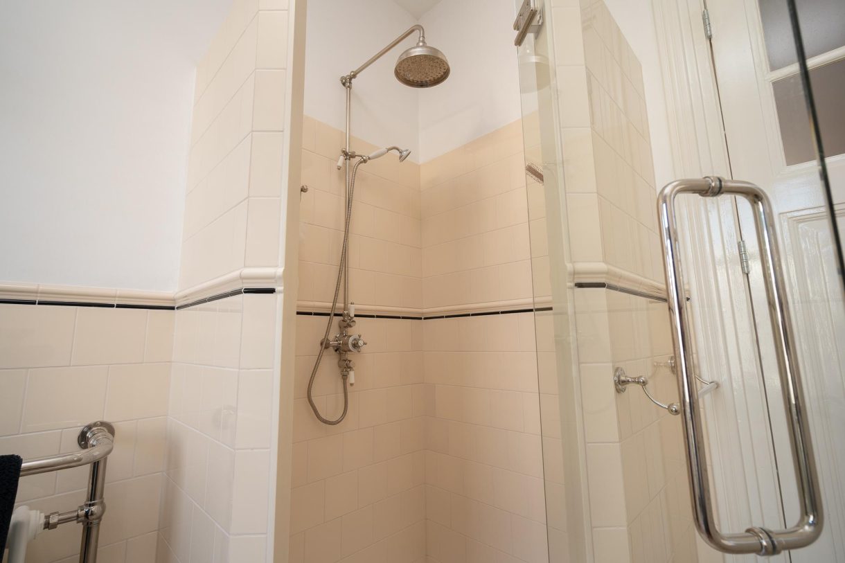 Te huur: Foto Woonhuis aan de Frederik Hendriklaan 13 in 's-Gravenhage