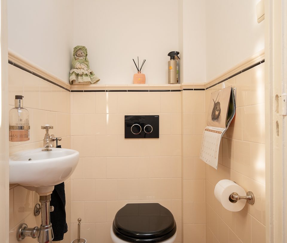 Te huur: Foto Woonhuis aan de Frederik Hendriklaan 13 in 's-Gravenhage