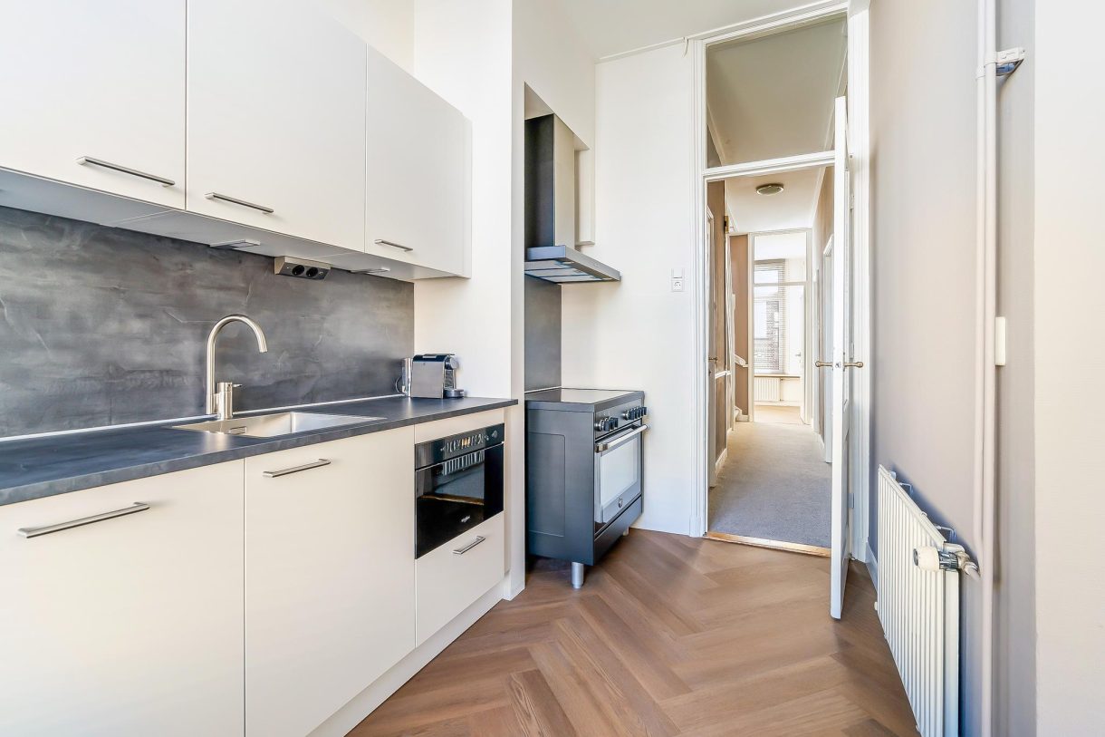 Te huur: Foto Appartement aan de Van Slingelandtstraat 125 in 's-Gravenhage