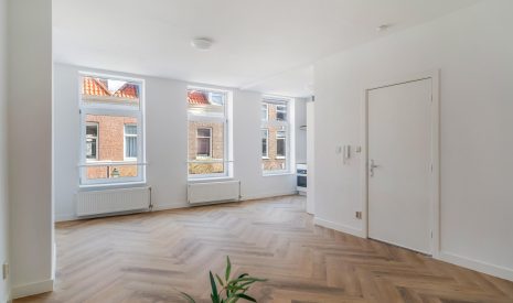 koop  's-Gravenhage  Helmersstraat 36 – Hoofdfoto