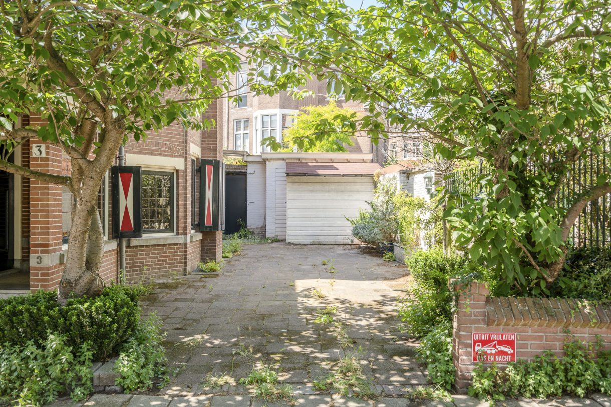 Te koop: Foto Woonhuis aan de Frederik Hendriklaan 3 in 's-Gravenhage