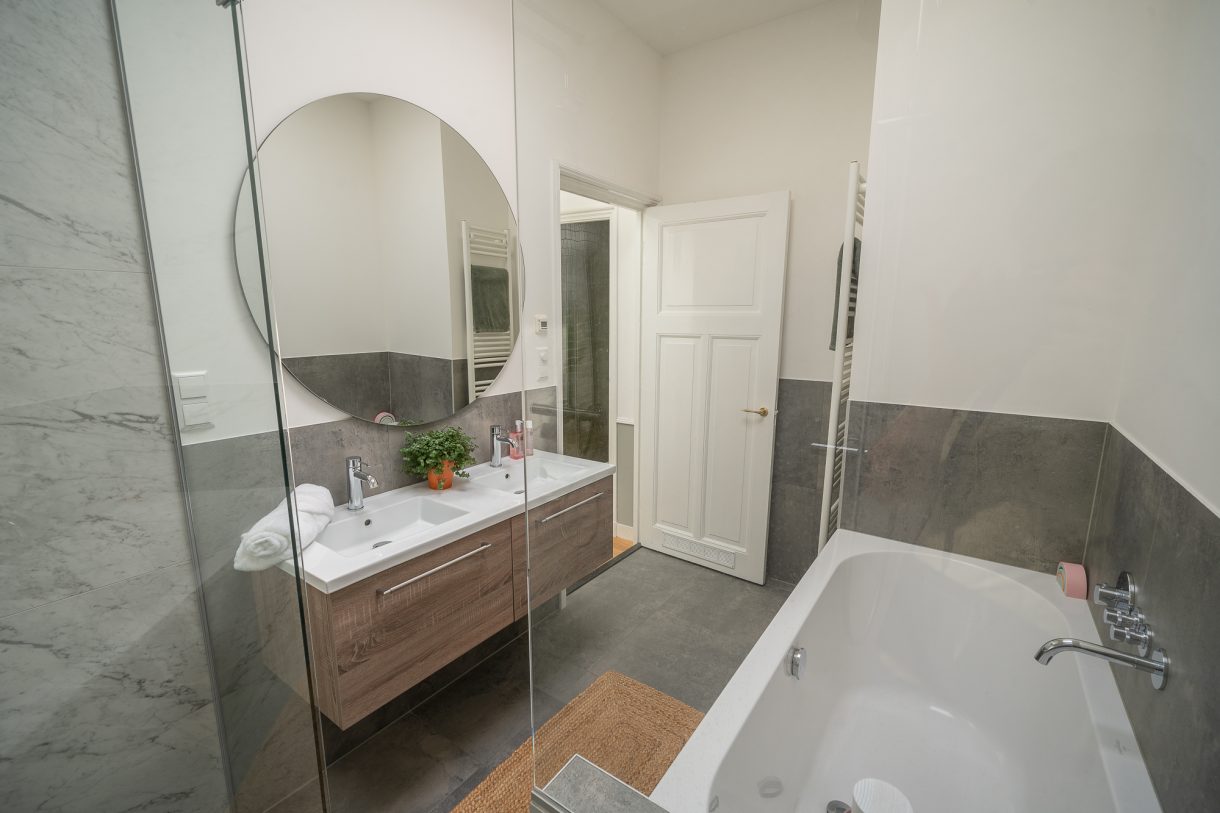 Te koop: Foto Appartement aan de Van Beuningenstraat 92 in 's-Gravenhage