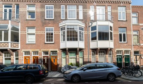 koop  's-Gravenhage  Van Beuningenstraat 61 – Hoofdfoto