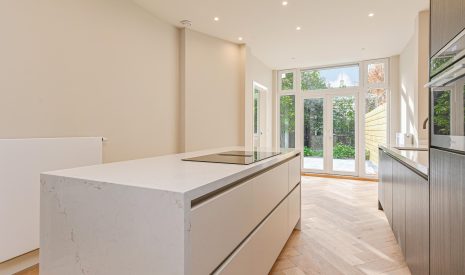koop  's-Gravenhage  Waalsdorperweg 227 – Hoofdfoto