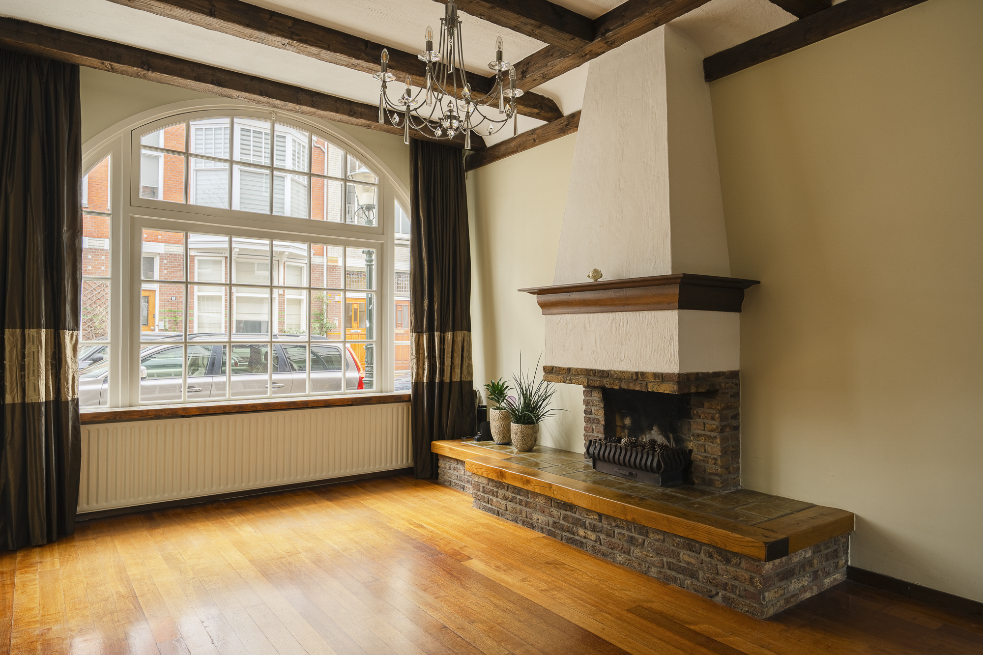 Te koop: Foto Woonhuis aan de Van der Heimstraat 9 in 's-Gravenhage