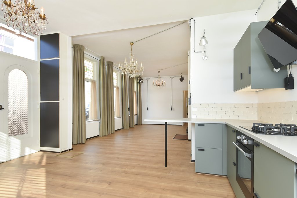 Te koop: Foto Appartement aan de Van Brederodestraat 5 in 's-Gravenhage