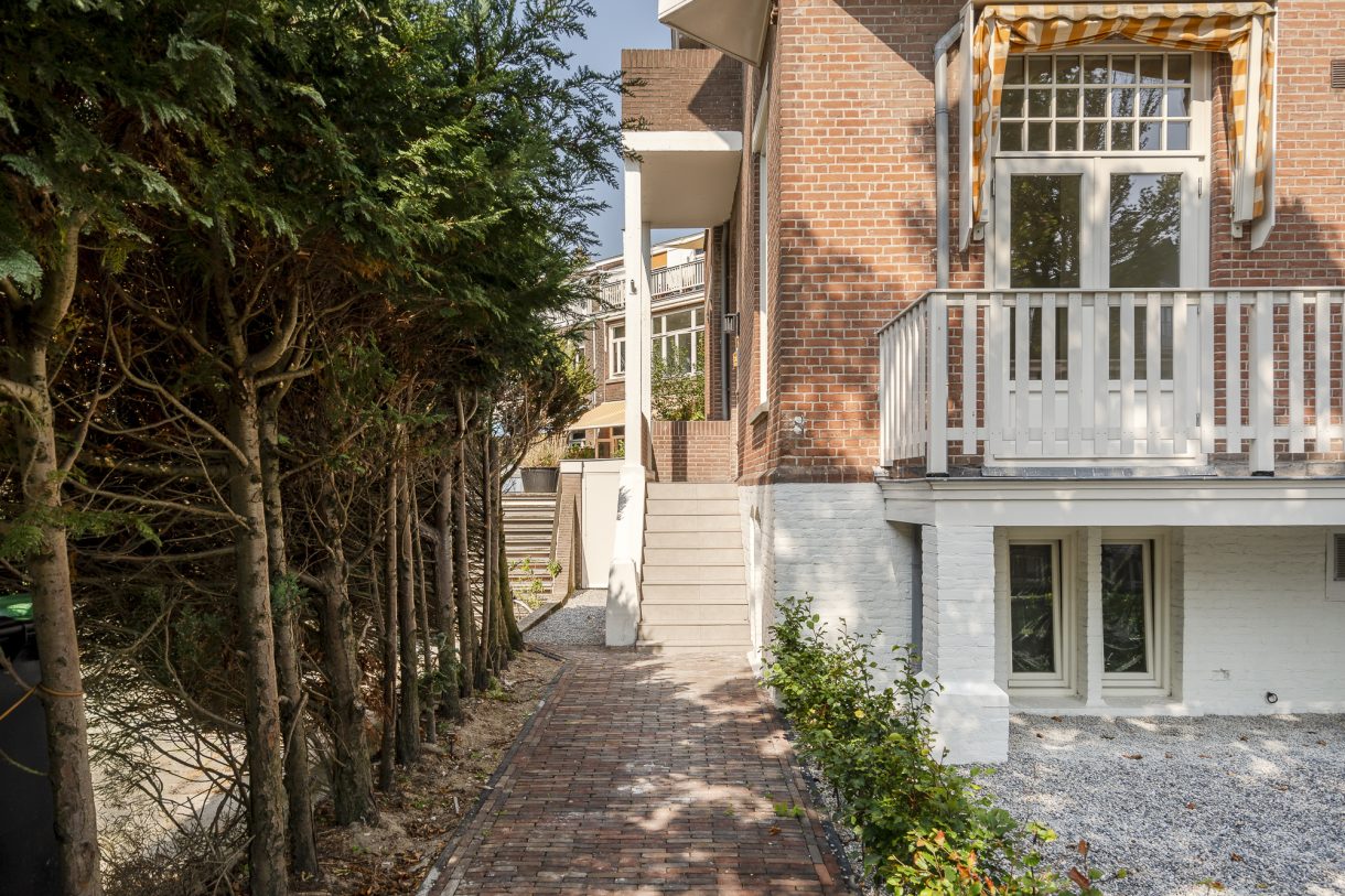 Te koop: Foto Appartement aan de Antwerpsestraat 22 in 's-Gravenhage