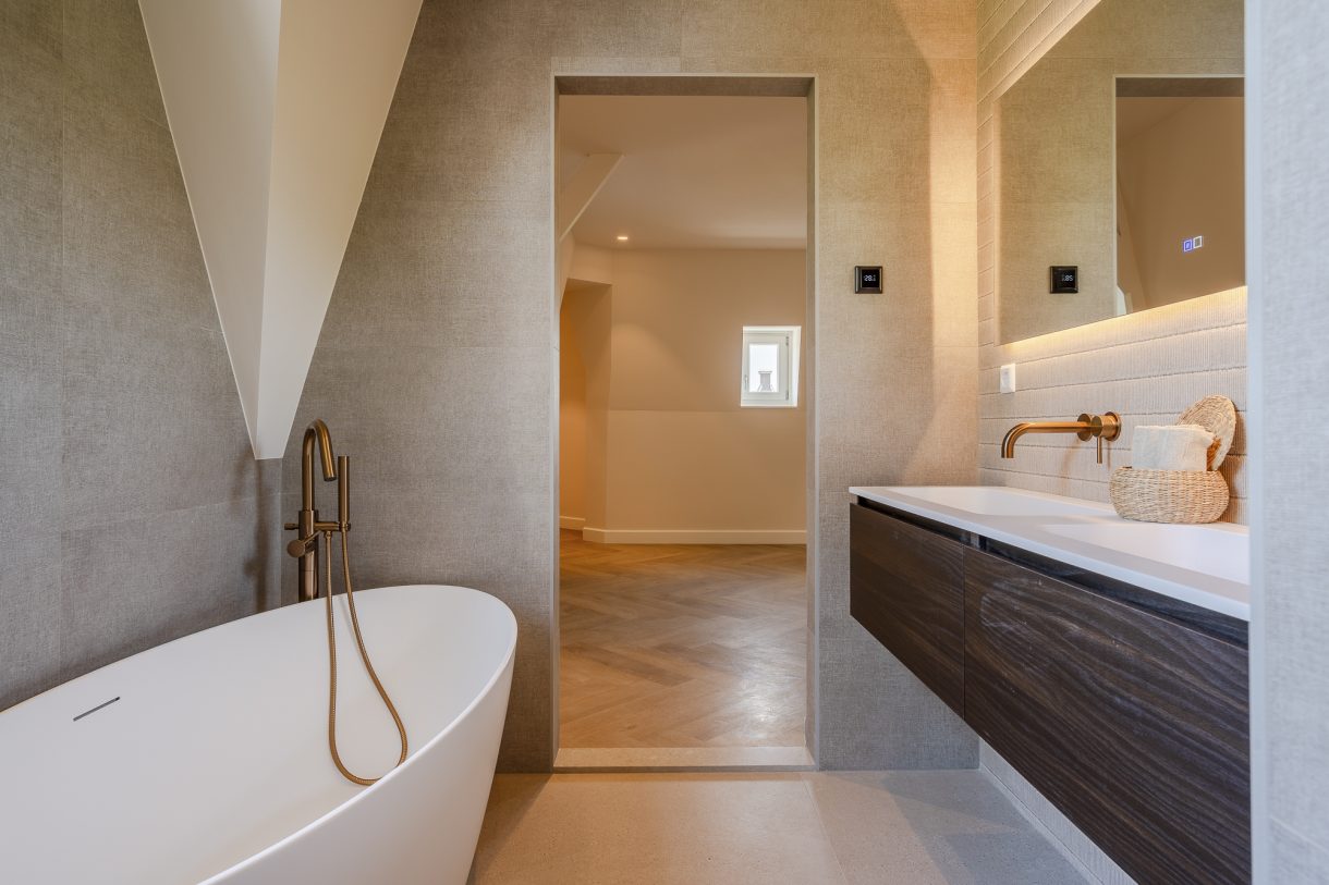 Te koop: Foto Appartement aan de Antwerpsestraat 22 in 's-Gravenhage